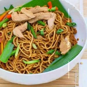 Chicken Manchow Noodles