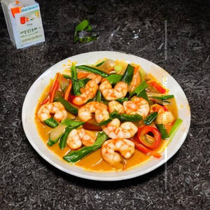 Prawns Triple Schezwan Chopsuey