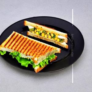 Corn Cheese  Grill Sandwich