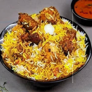 Chicken Dum Biryani Half