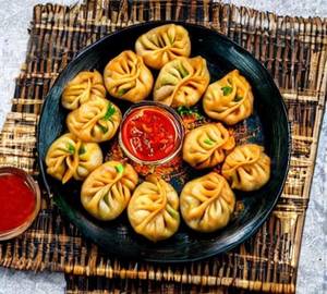 Veg fried  momos