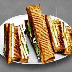 Paneer Cheese Grill Sandwich