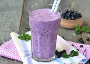 Berry Blue Berry Shake