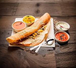 Cheese masala dosa