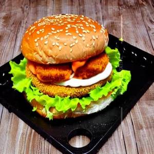 Smoked Spicy Paneer Burger