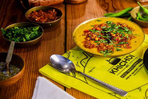 Tadke Wali Khichdi (425 Gm)