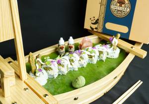 Asparagus Tempura Sushi Roll (8 Pcs)