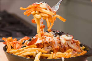 Cheesy pizza fries