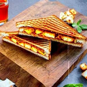 Peri Peri Paneer Cheese Sandwich 