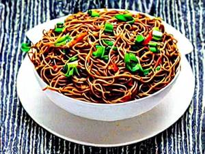 Garlic Schezwan Noodles