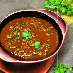 Dal Hari Mirchi