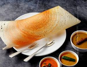 Butter Rava Masala Dosa