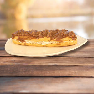 Classic Eclair