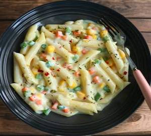 White sauce pasta