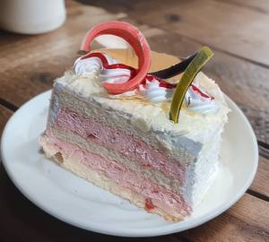 S White Forest Pastry