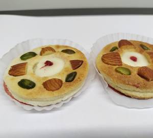 Badam Pizza 