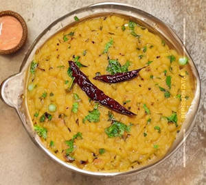 Dalkhichadi Tadka