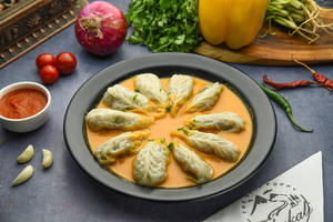 Veg Jhol Momo