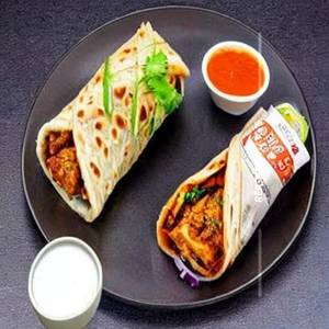 Double achari chicken roll