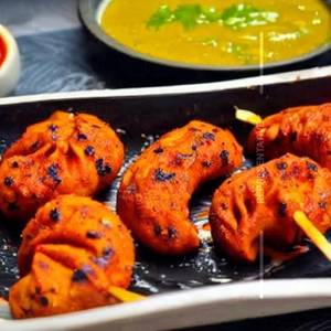 Paneer Batti Tandoori Momos
