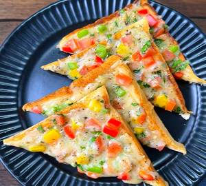 Cheese Chilly Toast (2 Pcs)
