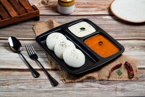 Idli Chutney Sambar [3 pcs]