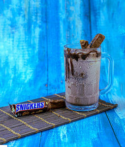 Snickers Milkshake