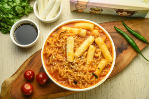 Rabokki [Serves 1]