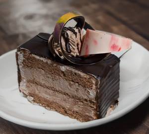 S German Chocolate Pastry