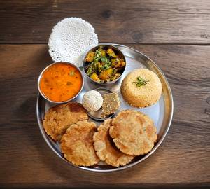 Shahi Navratri Thali