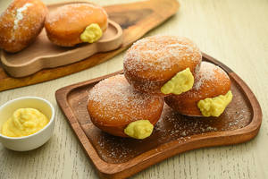Custard Donut [1 Piece]