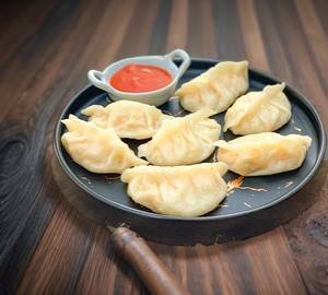 Veg momos steamed