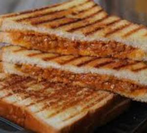 Chicken Keema Sandwich