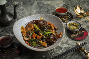 Mixed Vegetables In Chilli & Black Bean Sauce
