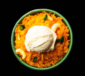 Carrot Halwa With Ice Cream