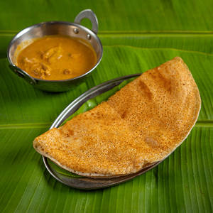 Dosa With Chicken Masala (2 Pcs)