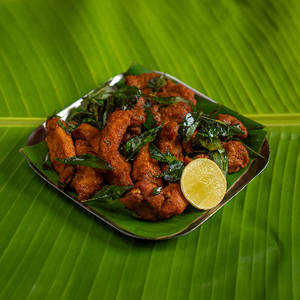 Chicken Sholay Kebab (boneless) (10-12 Pcs)