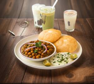 Chole And 6 Puri With Boondi Raita / Sweet Lassi
