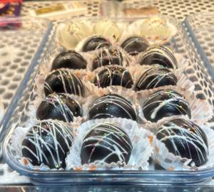 Chocolate bolls