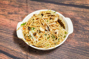 Mushroom Fried Noodles