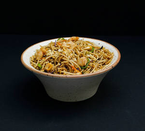 Dhaba Style Chicken Noodles