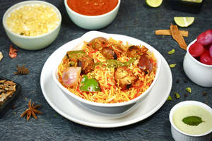 Chilli Mushroom Tikka Biryani(serves 1-2)