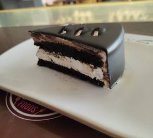 Chocolate Fantasy Pastry