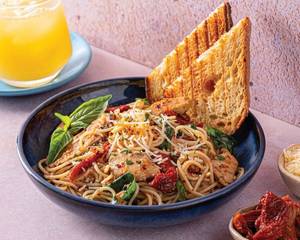 Grilled Chicken Spaghetti Aglio E Olio
