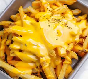 CoCo MoCo Spl Loaded Fries