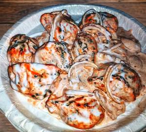 Chicken Creamy Momos (08 Pcs)