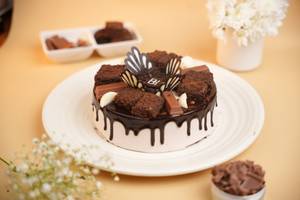 Fresh Cream Chocolate Cake [1/2kg]