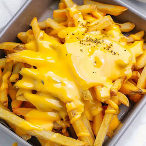 Cheesy Cheesy Fries