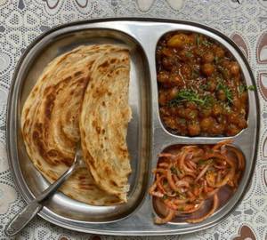Chole with Lacha Prantha
