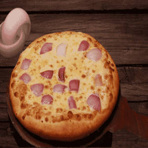 Onion Pizza